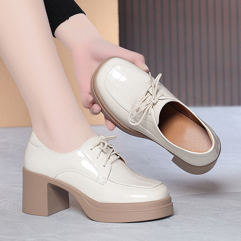 รองเท้าหนังอ็อกซ์ฟอร์ดหัวลึก 6 - Patent Leather Oxford บทวิจารณ์และราคา