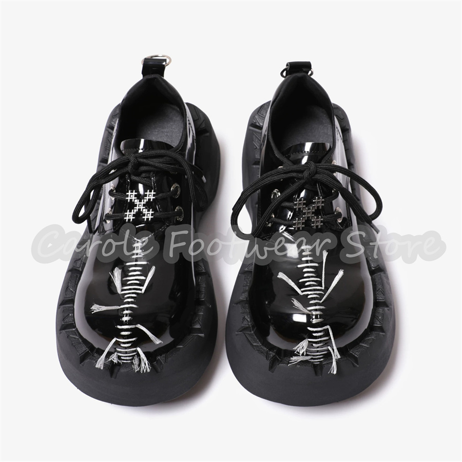 รองเท้าผู้ชายทรงหนาเสริมส้นแบบ - Patent Leather Oxford บทวิจารณ์และราคา